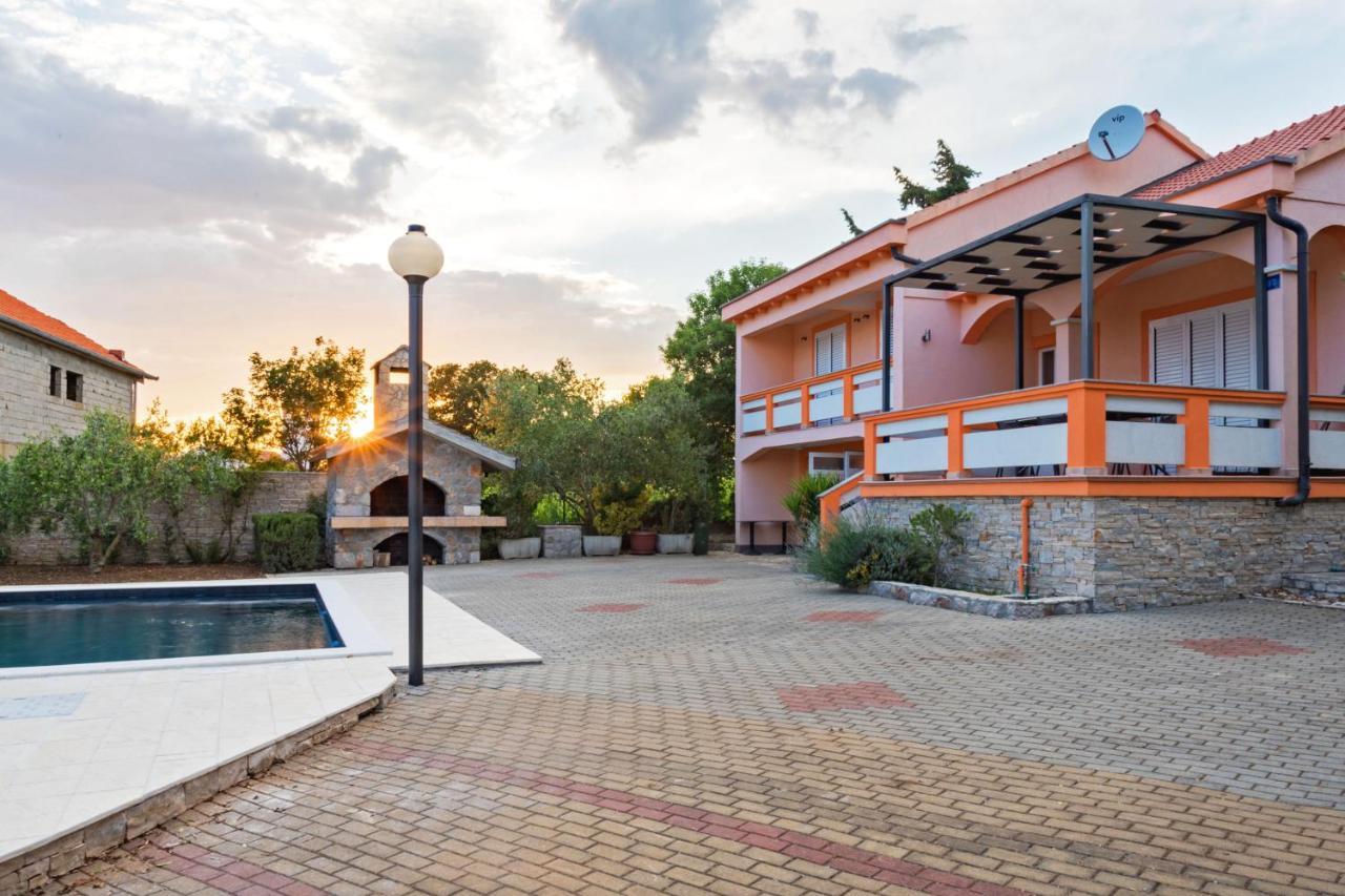 Holiday Home Antonio Dracevac Ninski Exterior foto