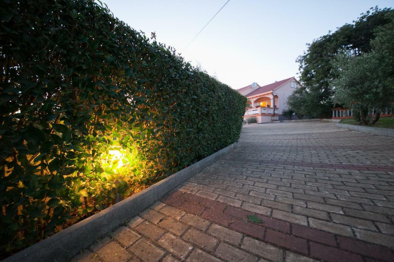 Holiday Home Antonio Dracevac Ninski Exterior foto